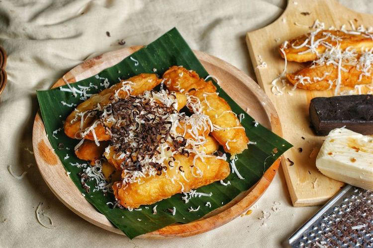 Pisang Goreng Kepok Krispi Lezat, Ini Racikan Tepungnya!