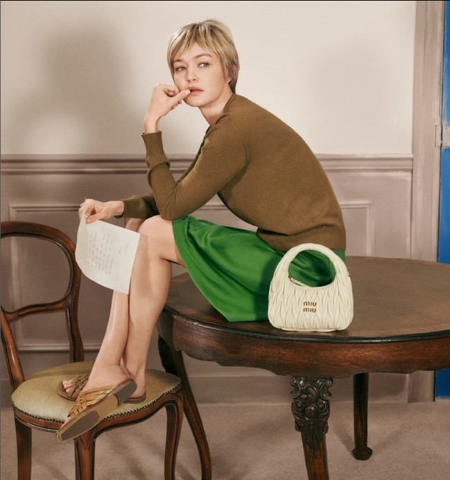 Gigi Hadid Nyaris Tak Di Kenali, Dulu Rambut Panjang Kini Bondol Pirang