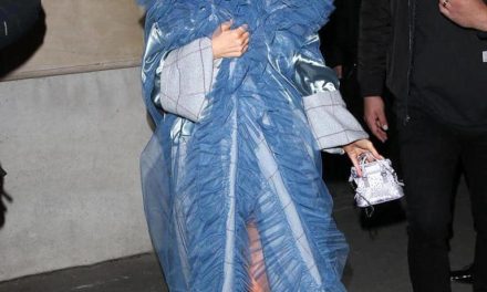 Tabi Shoes: Padu-Padan Fashion Terbaru Yang Kembali Populer