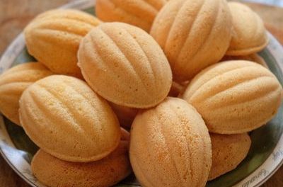 Kue Klemben: Perpaduan Cita Rasa Tradisional Yang Autentik