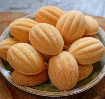 Kue Klemben: Perpaduan Cita Rasa Tradisional Yang Autentik