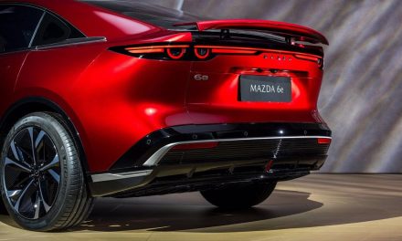 Mazda 6e: Sedan Listrik Elegan Dengan Sentuhan Futuristik