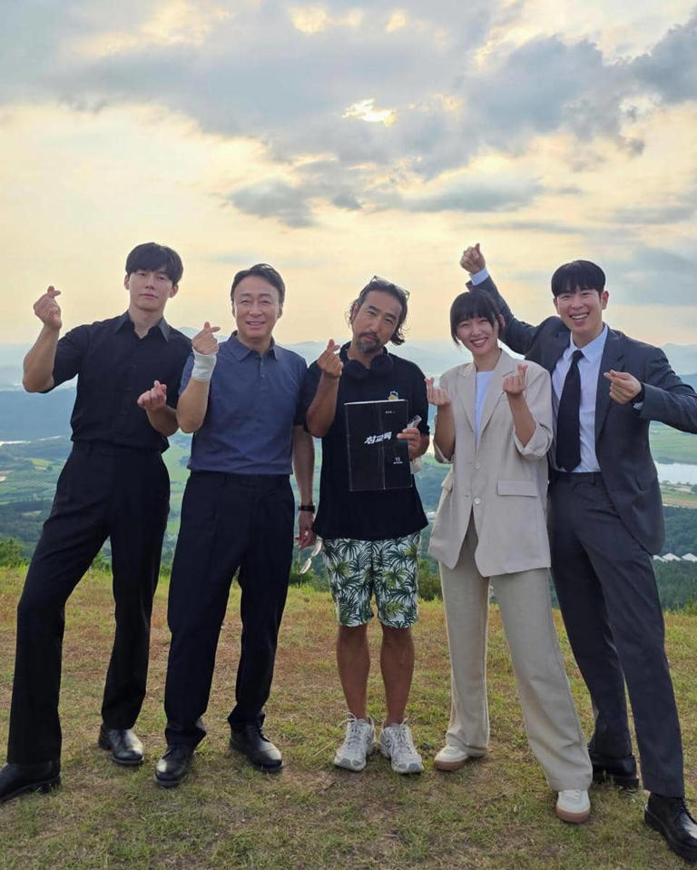 Bikin Rindu! Momen Seru Dan Hangat Cast “Teach You a Lesson”