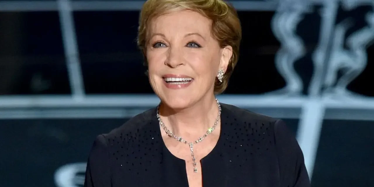 Julie Andrews Pensiun Dari Layar Kaca, Ini Aktivitasnya Sekarang