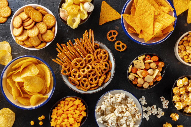 Jangan Asal Ngemil! Snack Tinggi Gula Bisa Menambah Kalori